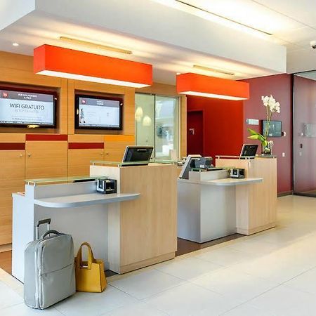 Ibis Lugano Paradiso Exterior foto