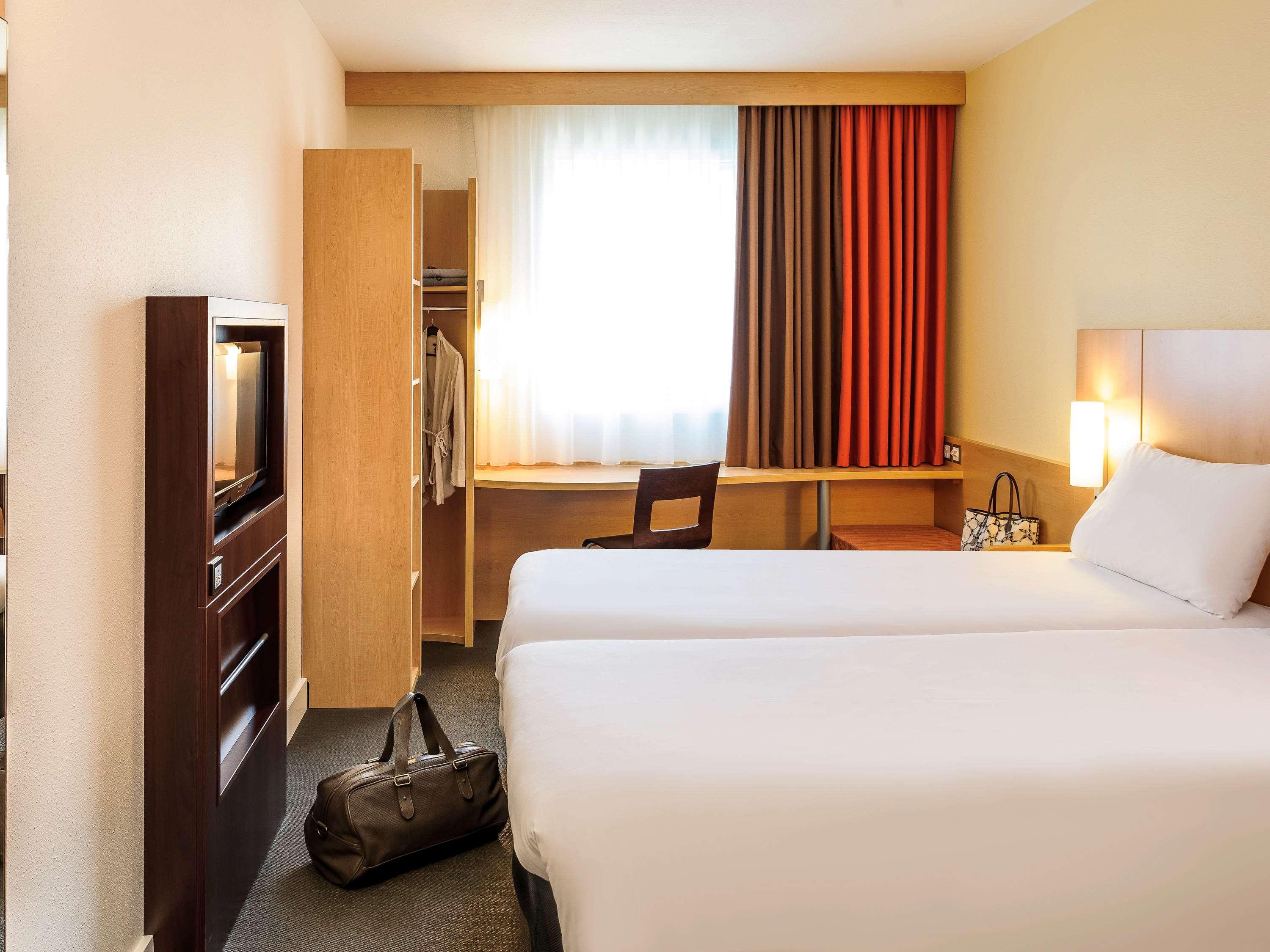 Ibis Lugano Paradiso Exterior foto