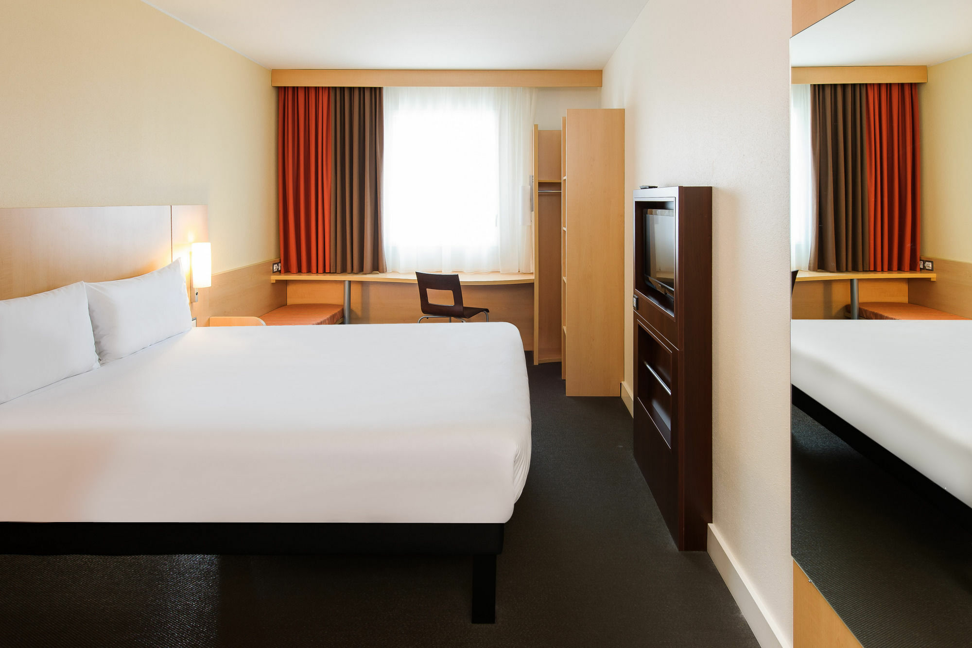Ibis Lugano Paradiso Exterior foto